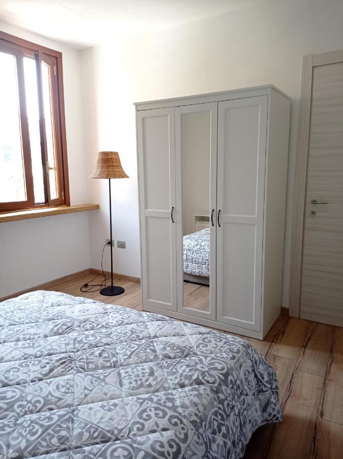 Appartement Casa Mirta à Mandello del Lario Extérieur photo