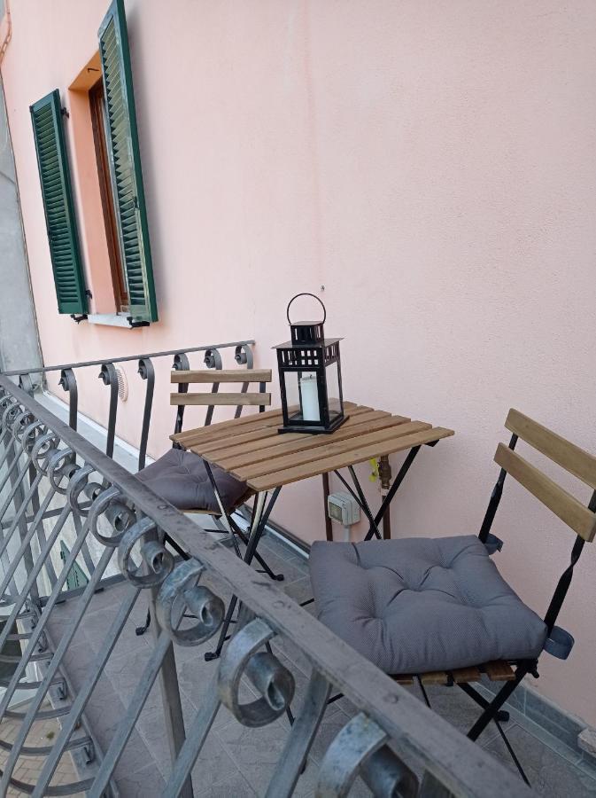Appartement Casa Mirta à Mandello del Lario Extérieur photo