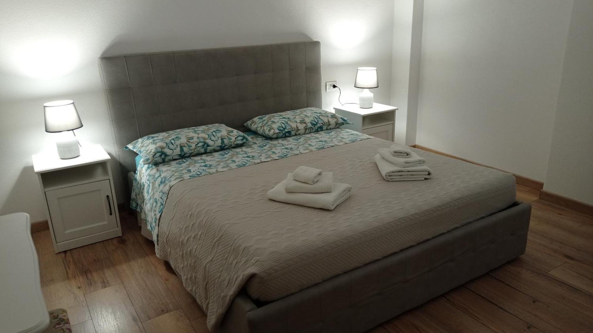 Appartement Casa Mirta à Mandello del Lario Extérieur photo